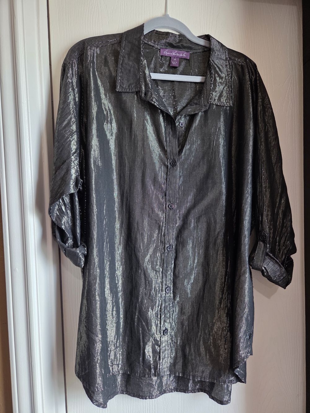 Ellen Tracy Shimmery Black Button-Down Shirt